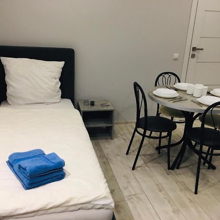 Welcome Apartments В Центре Uzhhorod Bagian luar foto
