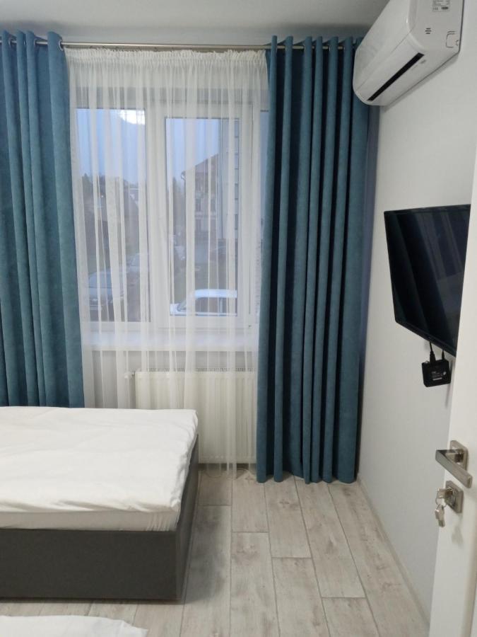 Welcome Apartments В Центре Uzhhorod Bagian luar foto