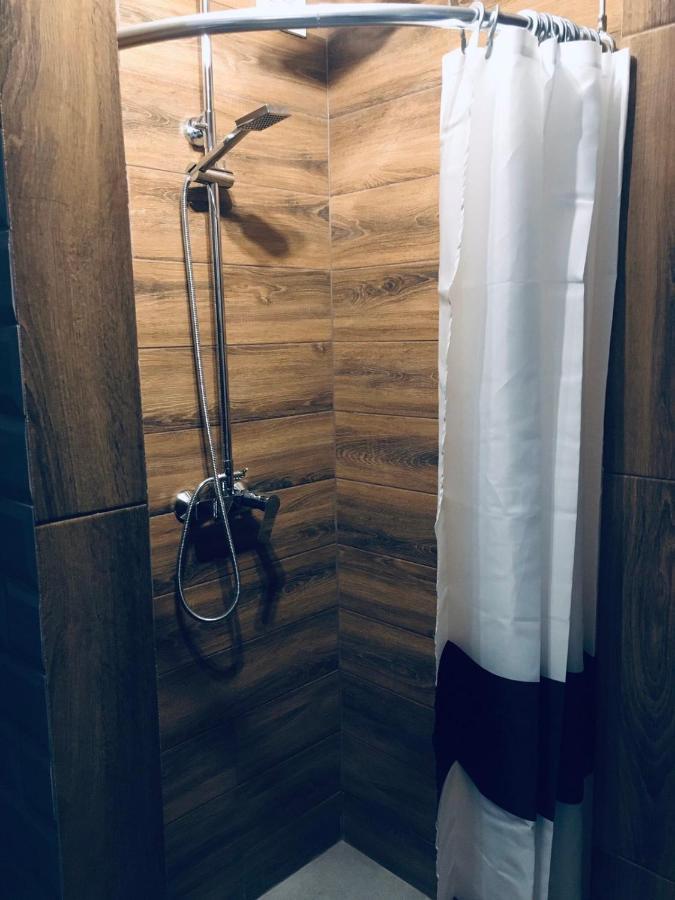 Welcome Apartments В Центре Uzhhorod Bagian luar foto