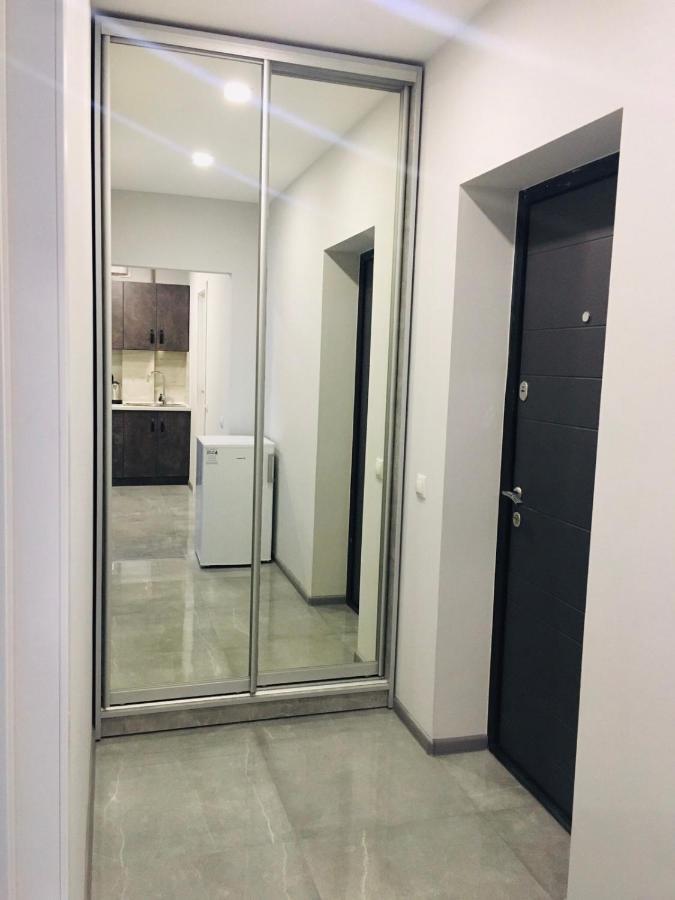 Welcome Apartments В Центре Uzhhorod Bagian luar foto