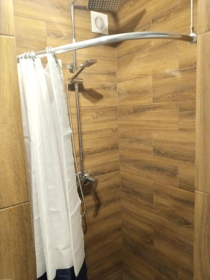 Welcome Apartments В Центре Uzhhorod Bagian luar foto