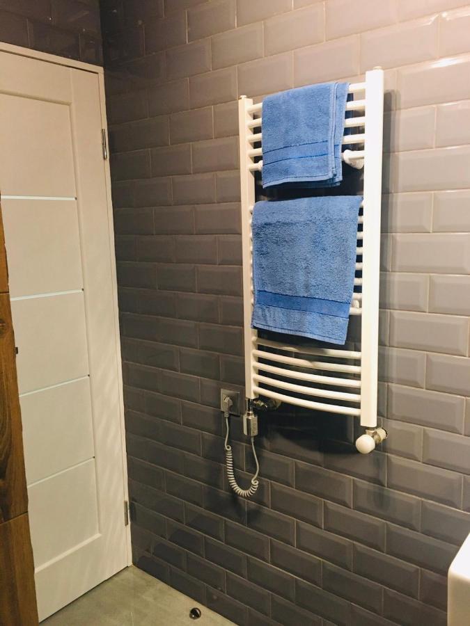 Welcome Apartments В Центре Uzhhorod Bagian luar foto