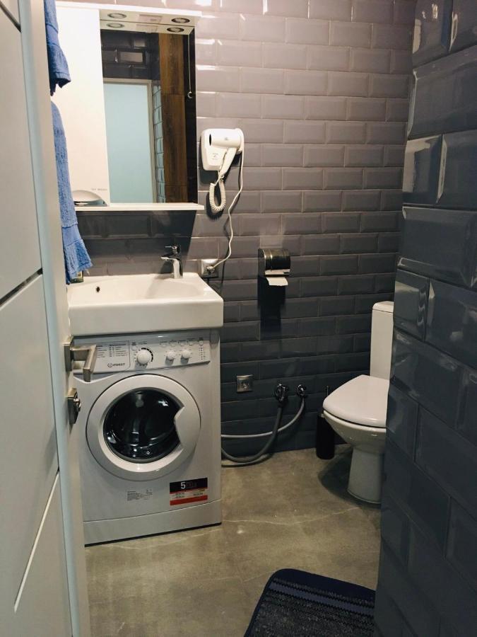 Welcome Apartments В Центре Uzhhorod Bagian luar foto