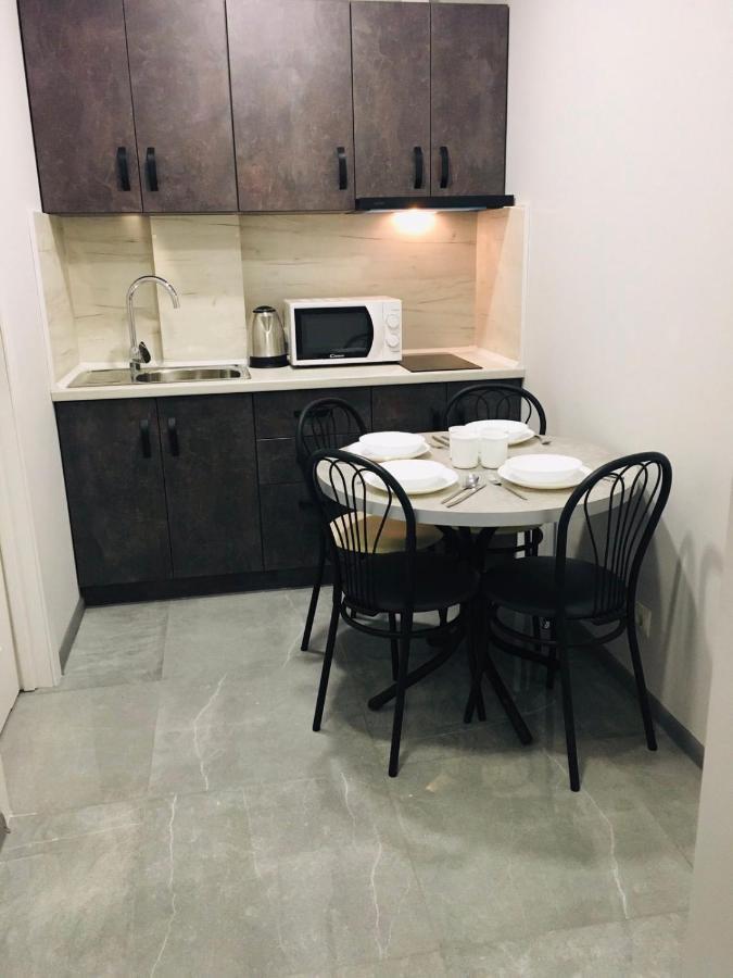 Welcome Apartments В Центре Uzhhorod Bagian luar foto